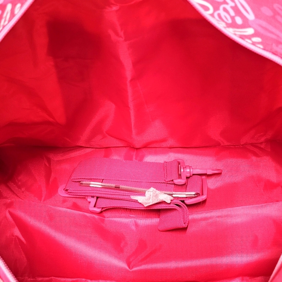 Barbie Large Duffle Bag Weekender Travel Gym Bag With Logo & Detachable Strap - Picture 2 of 5